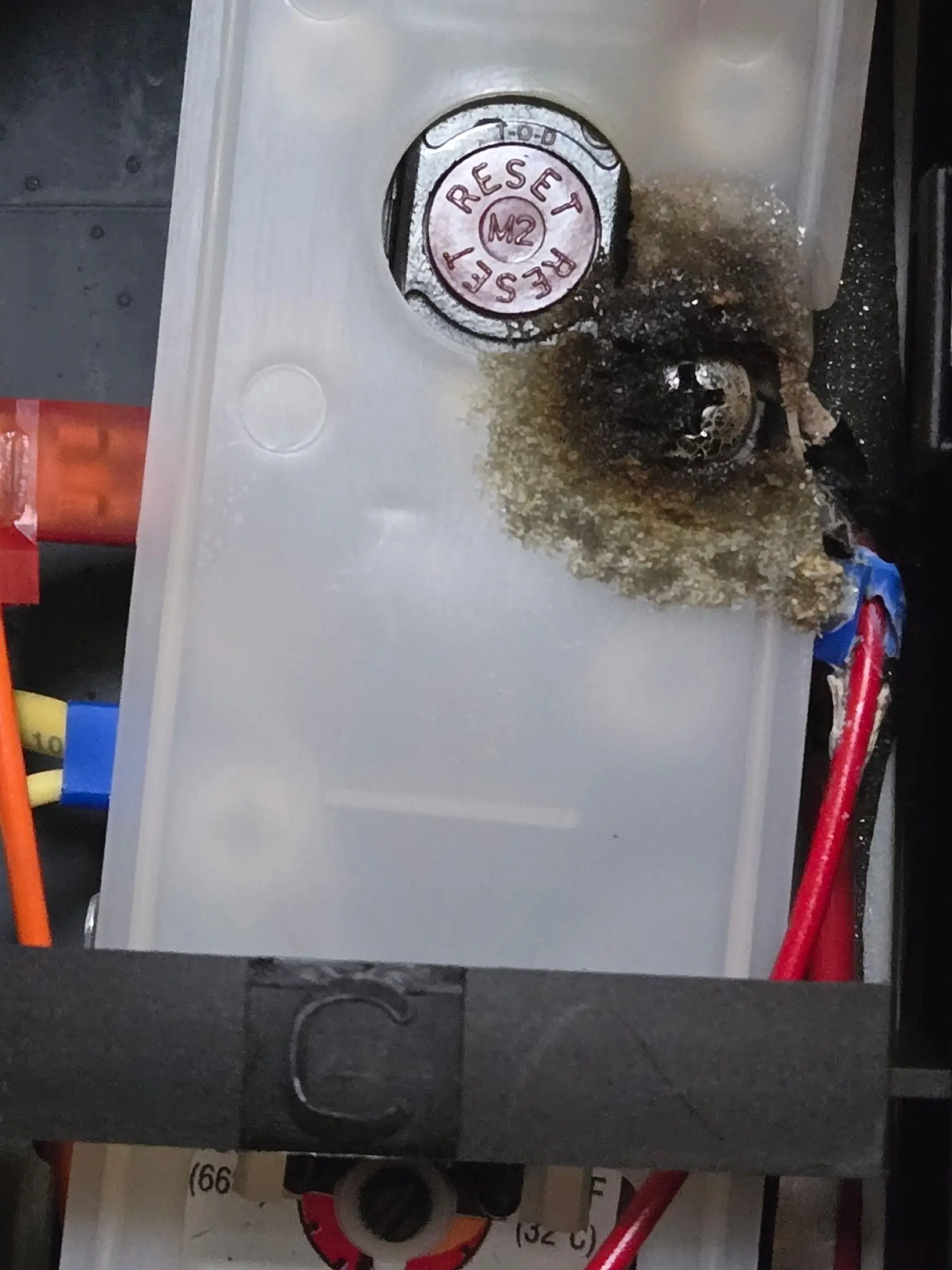 Water heater thermostat repair